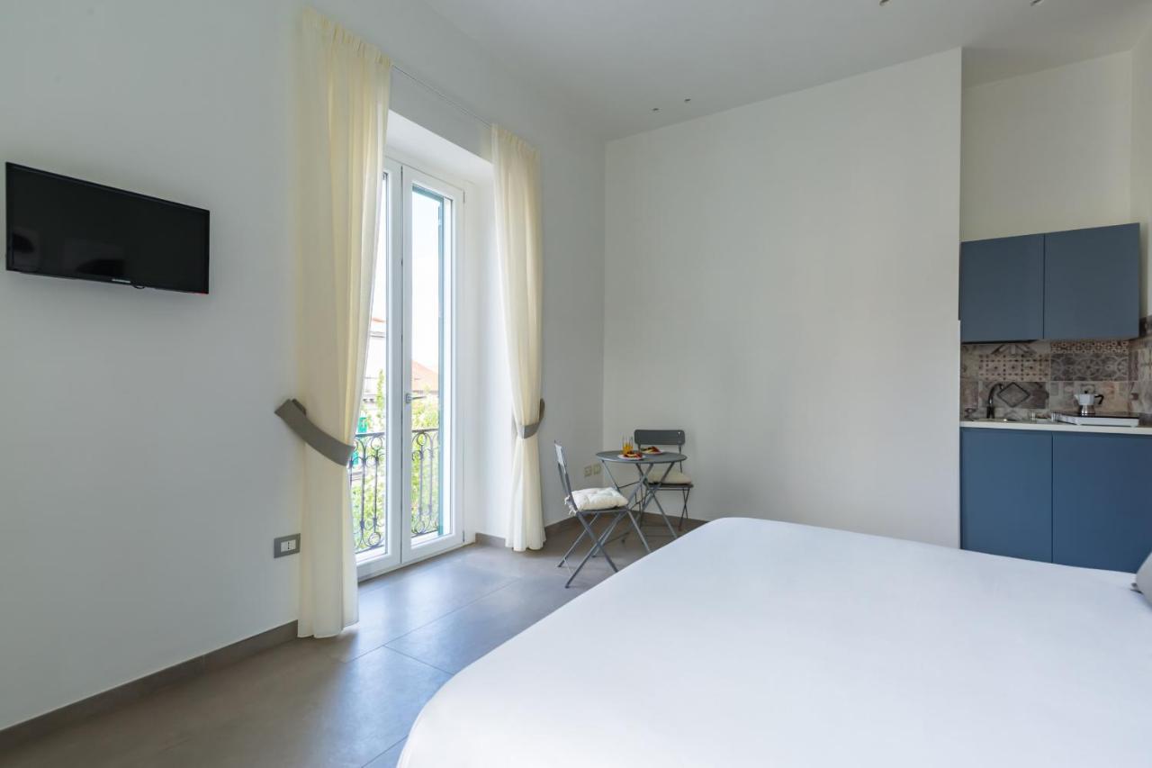 Maria'S Bright Flats At The Cathedral Apartment Naples Exterior photo